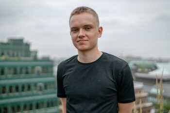 Svenske vidunderbarnet Oliver (19) henter 155 millioner til personaliseringsmotor