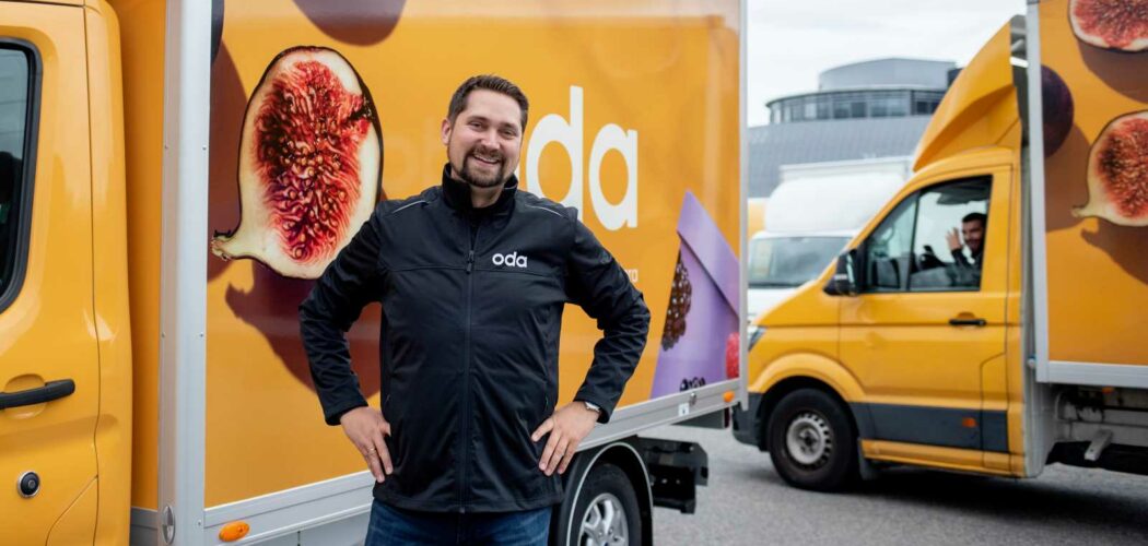 Ny vending i priskrigen mellom matkjedene og Oda: For første gang klatrer en nettbutikk til topps i prestisjekåring
